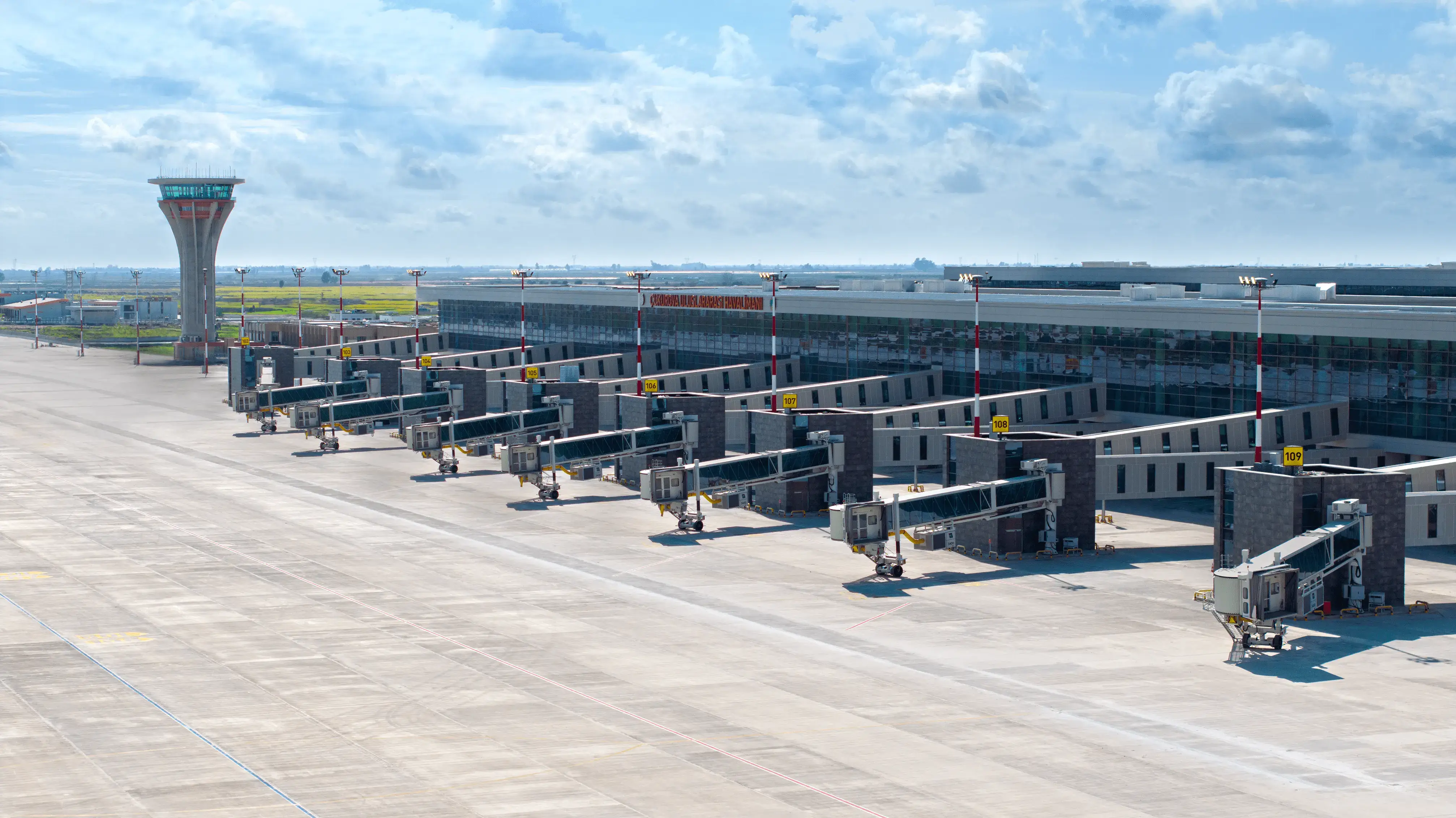 Çukurova’nın Dünya’ya Açılan Kapısı: Türkiye’nin Prestij Projesi Çukurova Uluslararası Havalimanı açılıyor